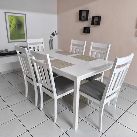 Anthea Gardens Apartment Paphos Buitenkant foto