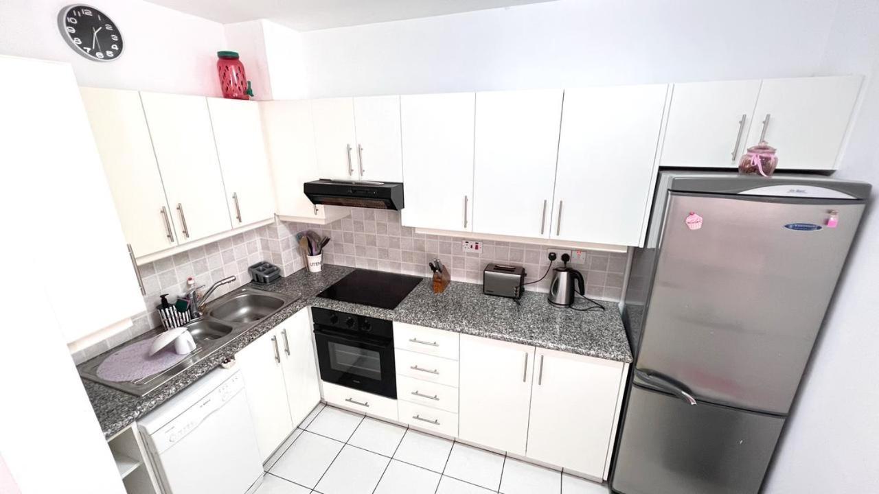 Anthea Gardens Apartment Paphos Buitenkant foto
