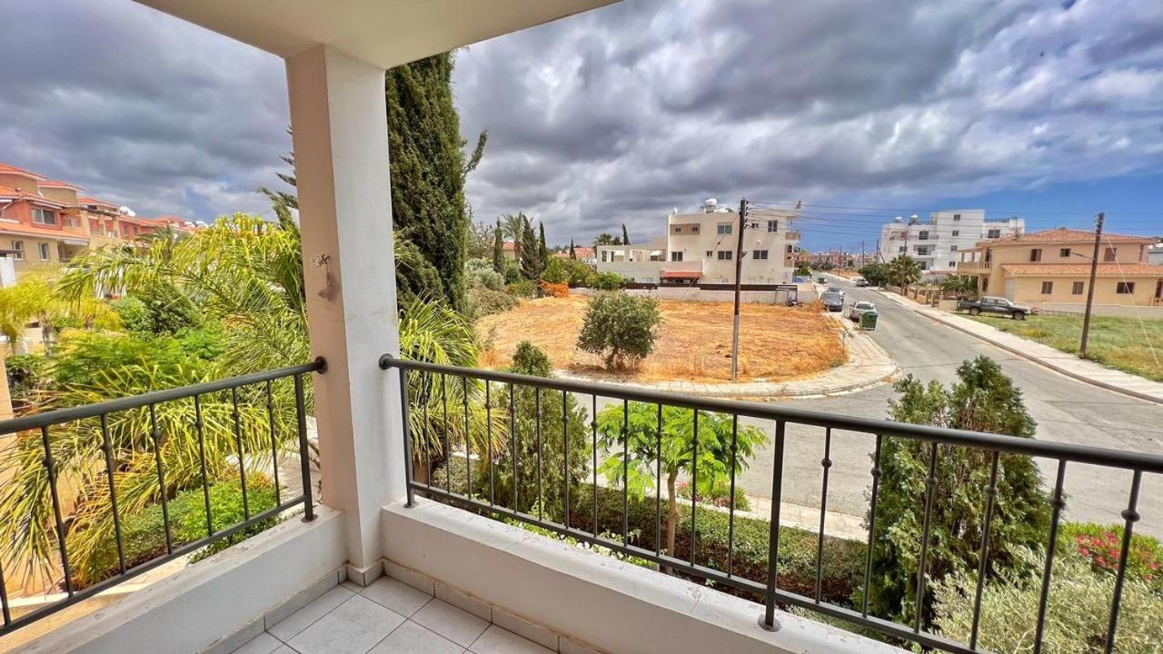 Anthea Gardens Apartment Paphos Buitenkant foto